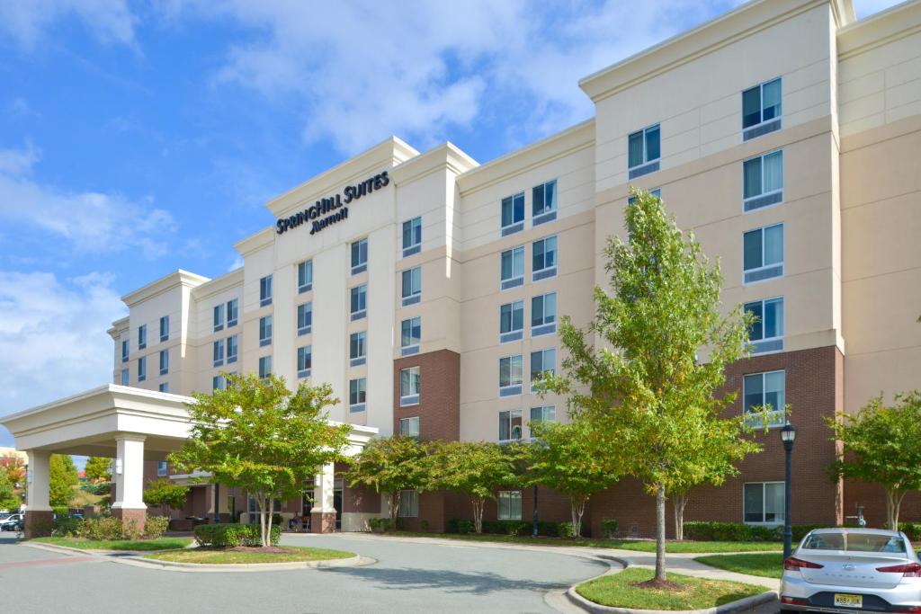 SpringHill Suites Durham Chapel Hill Main image 1